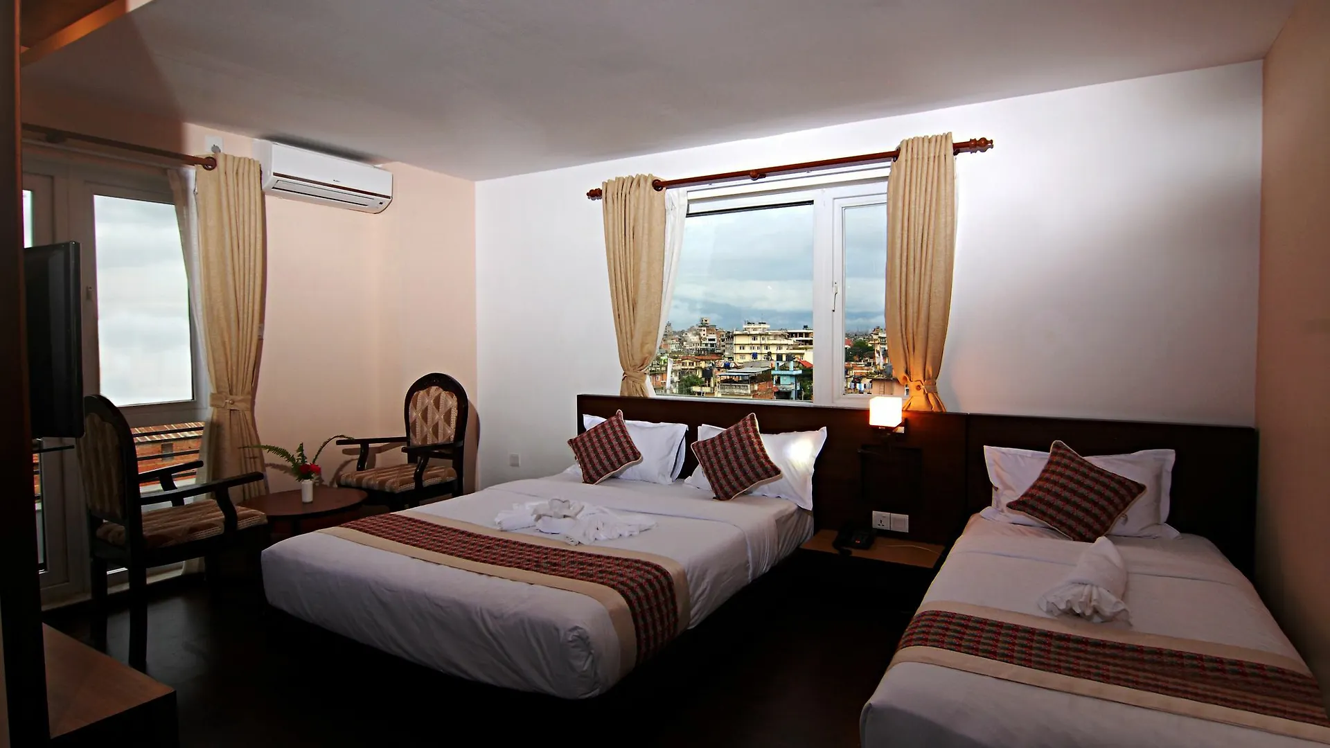 Hotell Kathmandu Suite Home
