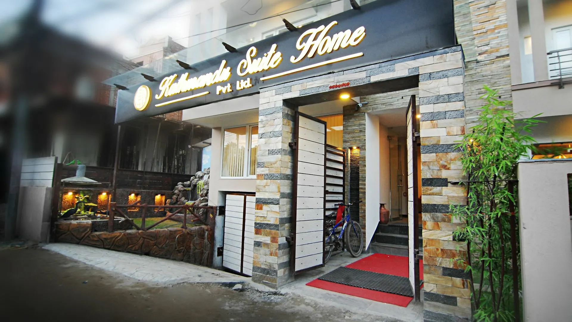 Kathmandu Suite Home 4*,